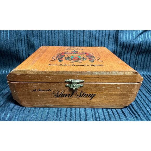 Arturo Fuente Short Story Wood Cigar Box Only Hand Made In Dominican Republic - Picture 1 of 10